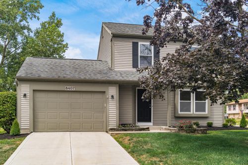 8407 Covered Wagon Ct, Powell, OH, 43065-9563 | Card Image
