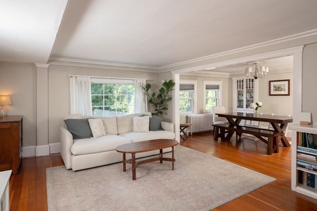 10 - 8 East St, Home with 9 bedrooms, 7 bathrooms and 6 parking in Hingham MA | Image 21