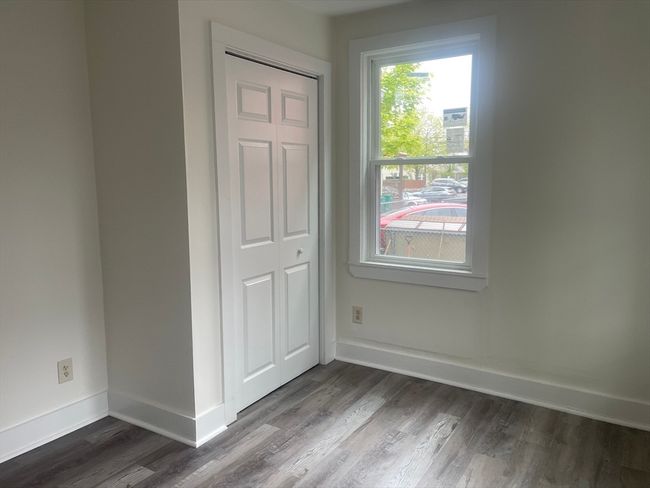 171 Chatham St, Home with 6 bedrooms, 2 bathrooms and 2 parking in Lynn MA | Image 12