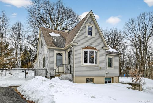 51 Lakeside Rd, Newburgh, NY, 12550-5750 | Card Image