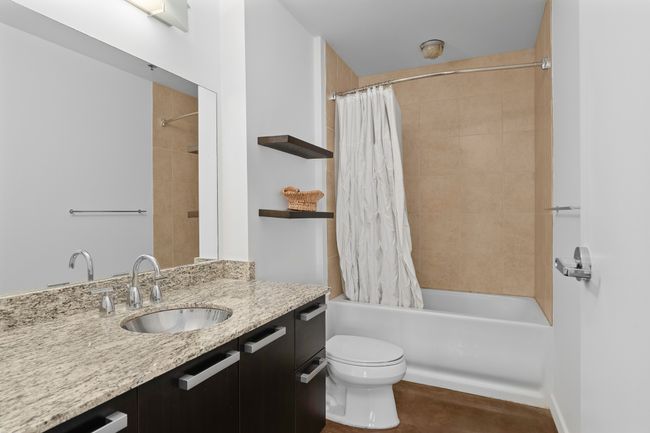 APT-313 - 600 12 Th Ave S, Condo with 3 bedrooms, 2 bathrooms and 2 parking in Nashville TN | Image 16