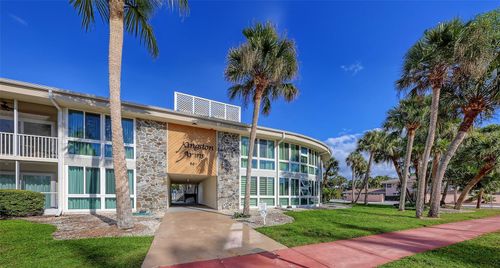 6a-500 S Washington Dr, SARASOTA, FL, 34236-1730 | Card Image