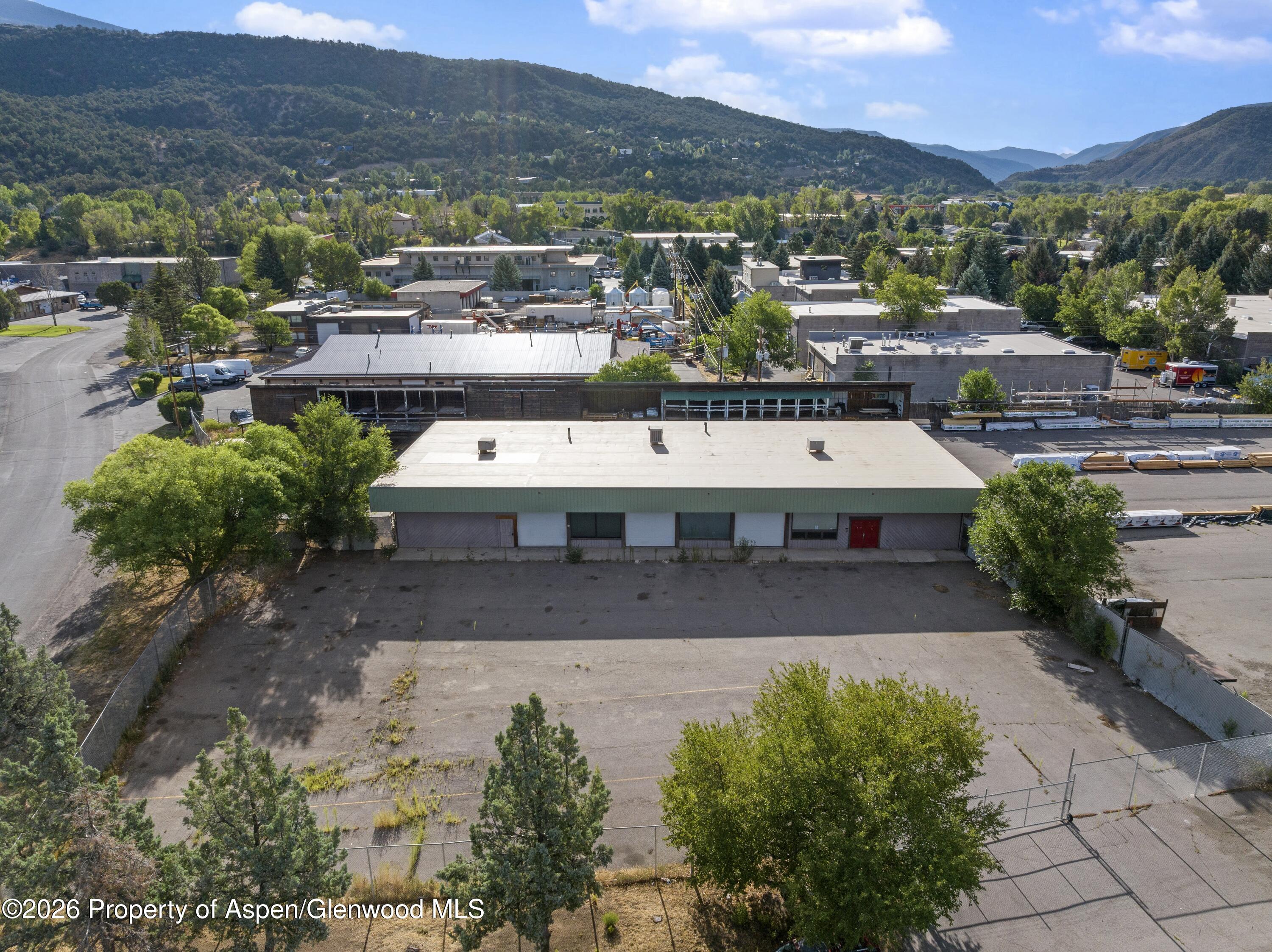 Commercial Lease in Basalt 2