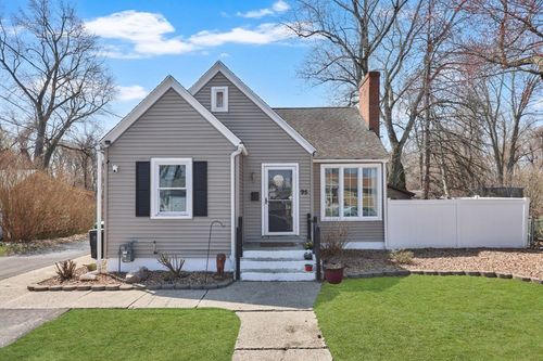 95 Clark St, Chicopee, MA, 01013 | Card Image