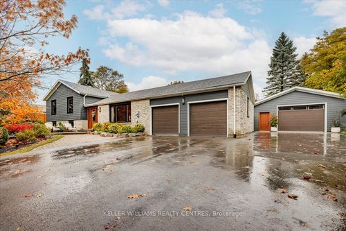 10 Patricia Pl, Keswick, ON, L4P3T9 | Card Image