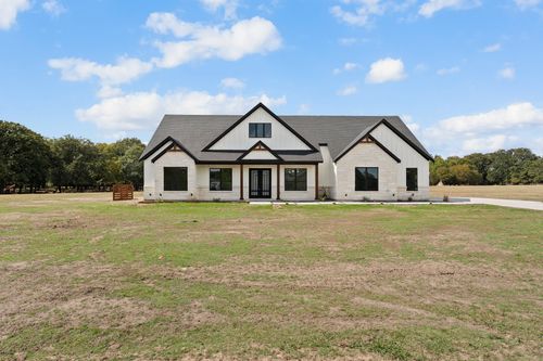 3210 Neola Rd, Greenville, TX, 75402-5446 | Card Image