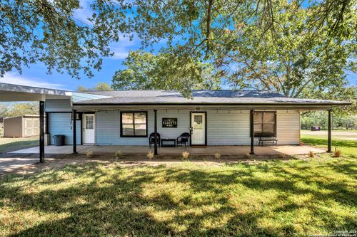 470 Rutledge Rd, Poteet, TX, 78065-5083 | Card Image