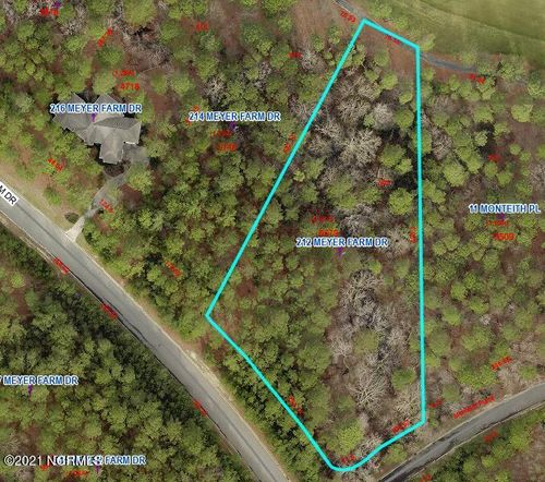 212 Meyer Farm Dr, Pinehurst, NC, 28374-8872 | Card Image