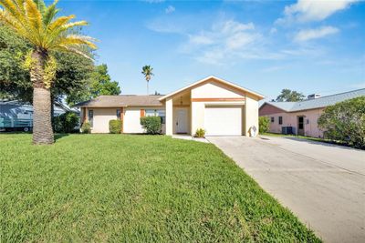 7121 Orchid Lake Road, House other with 2 bedrooms, 2 bathrooms and null parking in New Port Richey FL | Image 2