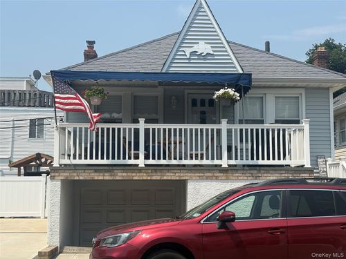 main-77 Illinois Ave, Long Beach, NY, 11561-1122 | Card Image