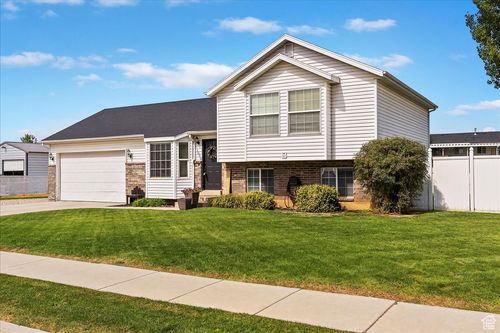 1030 W 1600 N, Harrisville, UT, 84404-6142 | Card Image