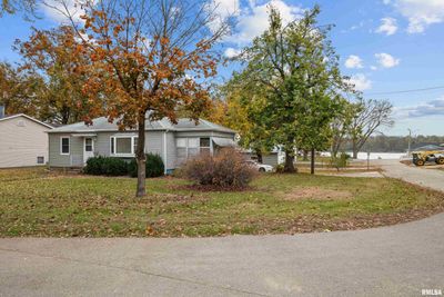 519 2 Nd Street, House other with 3 bedrooms, 1 bathrooms and null parking in Camanche IA | Image 2