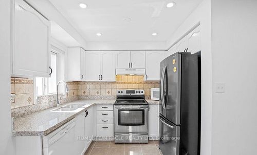 42-435 Middlefield Rd, Scarborough, ON, M1S5W1 | Card Image