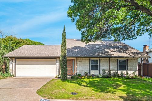 15712 Terrace Lawn Cir, Dallas, TX, 75248-4239 | Card Image