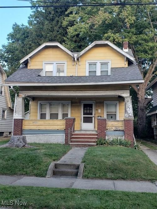 551 Oxford Ave, Akron, OH, 44310-3357 | Card Image