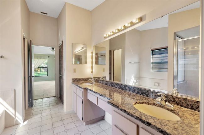 2556 Arborwood Dr, House other with 4 bedrooms, 2 bathrooms and null parking in Valrico FL | Image 20