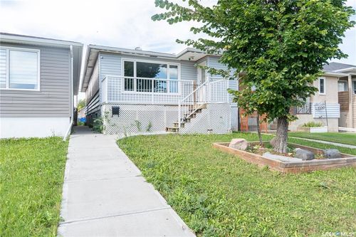 2232 Mcara St, Regina, SK, S4N2W1 | Card Image