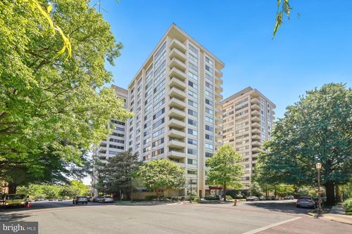 2414n-5500 Friendship Blvd, CHEVY CHASE, MD, 20815-7280 | Card Image