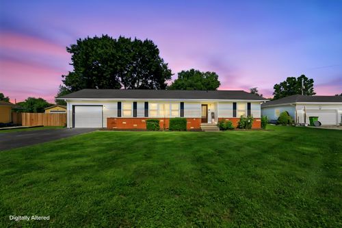 310 Walnut Creek Pike, Circleville, OH, 43113-1052 | Card Image