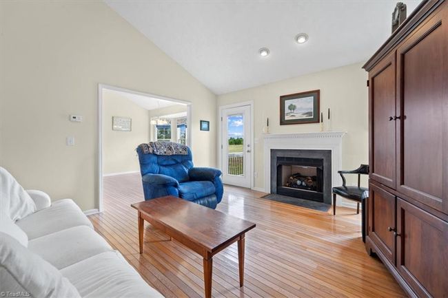 206 Sterling Ridge Dr, House other with 3 bedrooms, 2 bathrooms and null parking in Archdale NC | Image 4