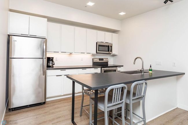 Kitchen | Image 7