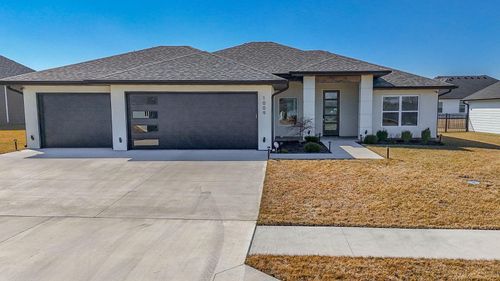 1009 Spyglass Ct, Columbia, MO, 65201-8429 | Card Image