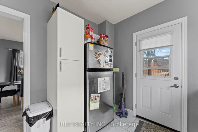 394 Crawford Ave, House other with 3 bedrooms, 1 bathrooms and 1 parking in Windsor ON | Image 10