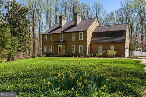 901 Chestnut Ridge Dr, Lutherville Timonium, MD, 21093-1702 | Card Image