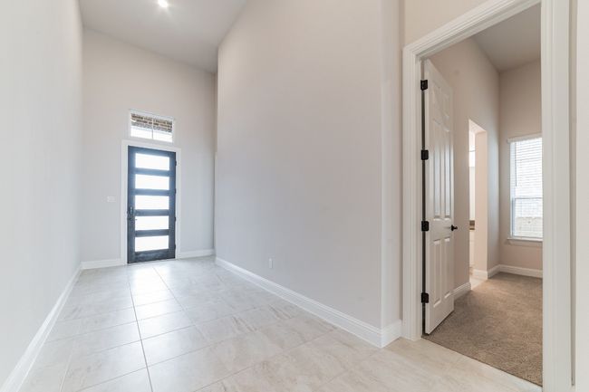 17604 Arend Path, House other with 4 bedrooms, 3 bathrooms and 3 parking in Pflugerville TX | Image 5