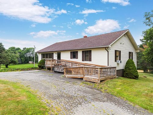 270 Ridge Rd, Fairfield, ME, 04937-3327 | Card Image