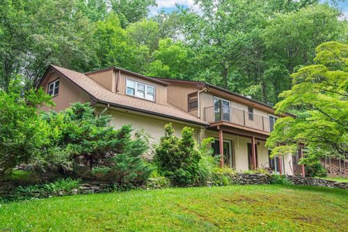 5 Bingham Ln, Blairstown, NJ, 07825-9324 | Card Image