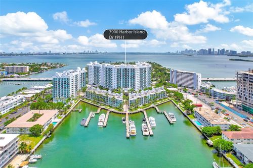 ph1-7900 Harbor Island Dr, North Bay Village, FL, 33141-4281 | Card Image