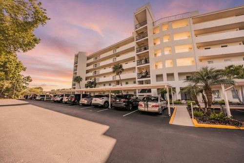 1209-225 Country Club Dr, LARGO, FL, 33771-2226 | Card Image