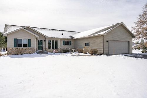 W5295 Sunny Ln, New Lisbon, WI, 53950-9692 | Card Image
