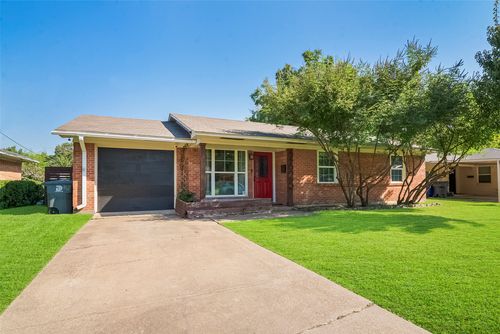 2625 Jonesboro Ave, Dallas, TX, 75228-4013 | Card Image