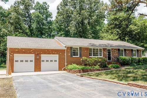 12804 Chester Dr, Disputanta, VA, 23842-8007 | Card Image