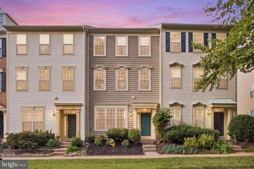 43536 Mink Meadows St, CHANTILLY, VA, 20152-3611 | Card Image