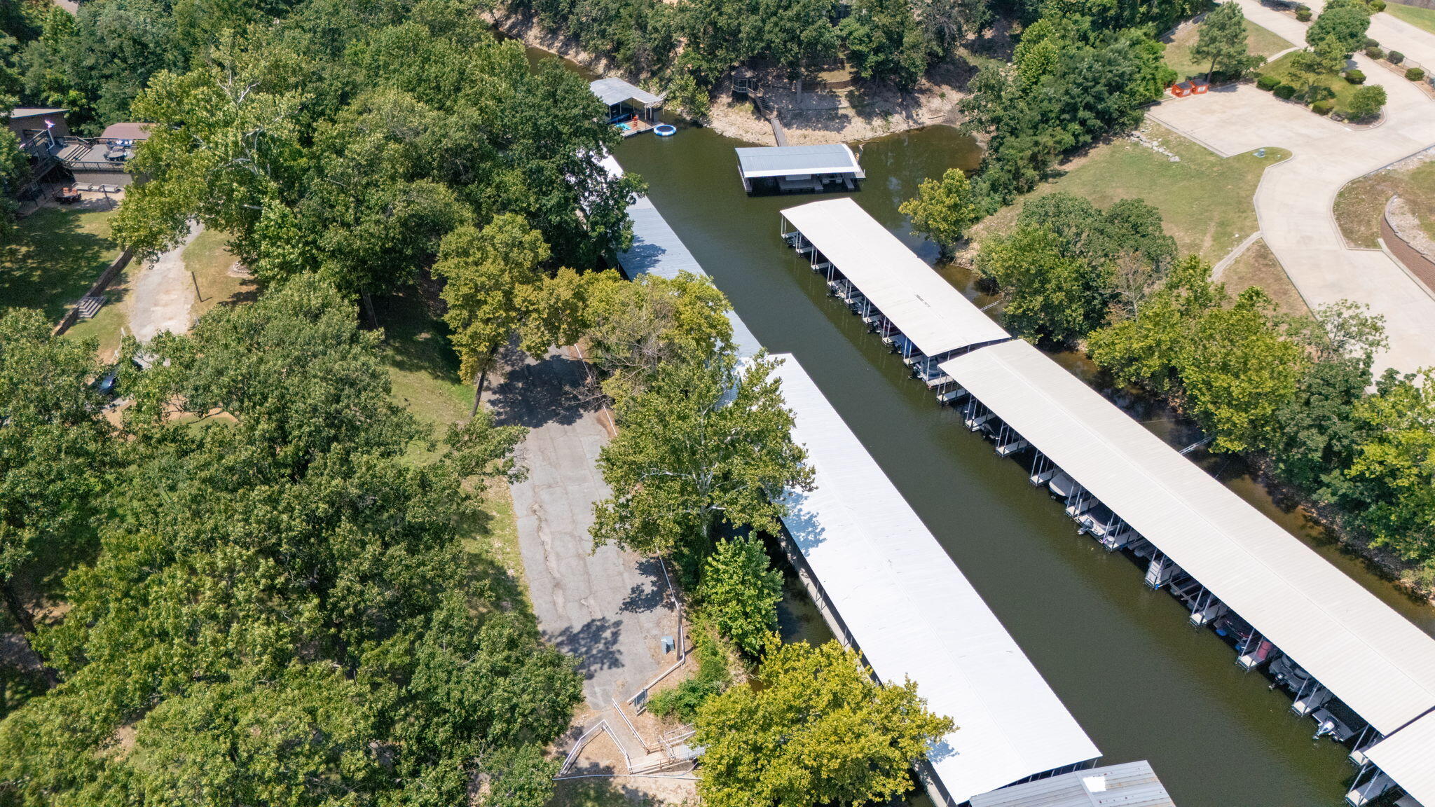 1 Dogwood Ln, Afton, OK 74331