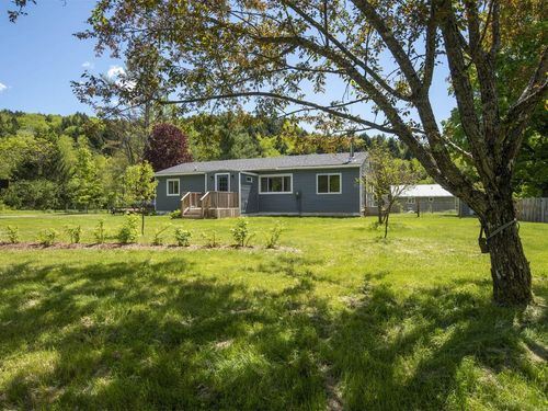 35 Lee Rd, Worcester, VT, 05682-9633 | Card Image