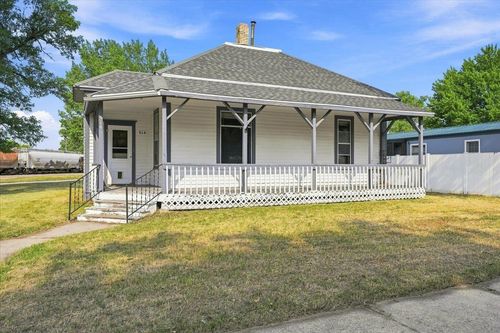 514 3rd Ave, Belle Fourche, SD, 57717-1206 | Card Image