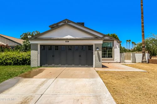 854 E Manor Dr, Chandler, AZ, 85225-8496 | Card Image