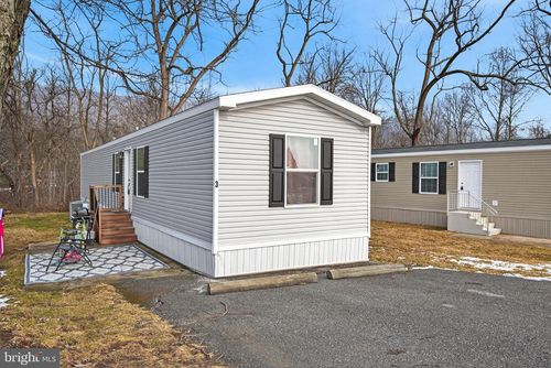 3 Saria Ln, CARLISLE, PA, 17015-8821 | Card Image