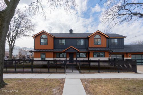 7100 Sioux Ave, Chicago, IL, 60646-1216 | Card Image