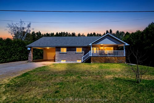 84 Pinewood Pl, Deep River, ON, K0J1P0 | Card Image