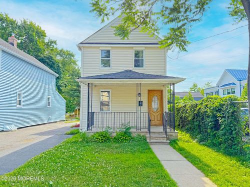 13 Willow Street, Red Bank, NJ, 07701 | Card Image