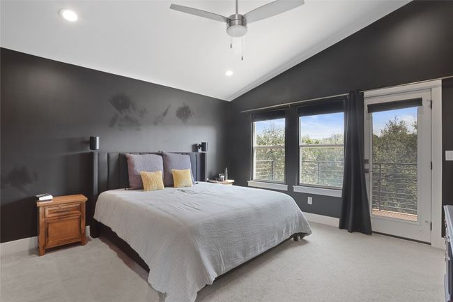 Master Bedroom | Image 9