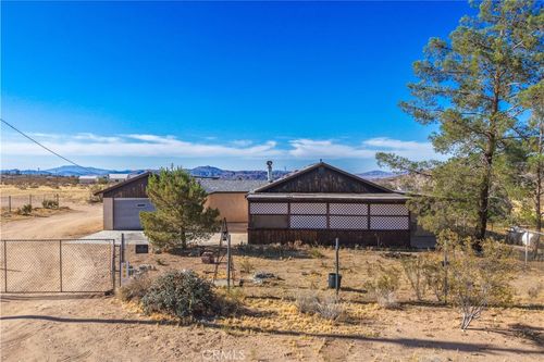 56256 Cone Blvd, Landers, CA, 92285-1973 | Card Image