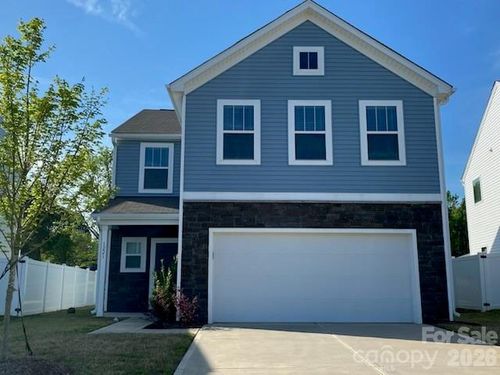 1221 Freeman View Dr, Albemarle, NC, 28001-8821 | Card Image
