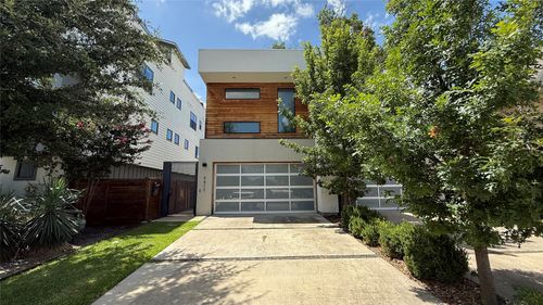 4417 Munger Ave, Dallas, TX, 75204-4421 | Card Image