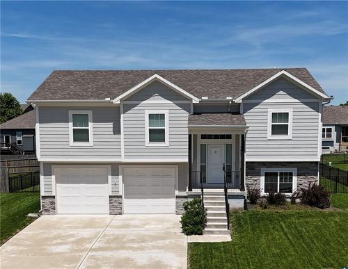 1807 Alpine Dr, Pleasant Hill, MO, 64080-1089 | Card Image